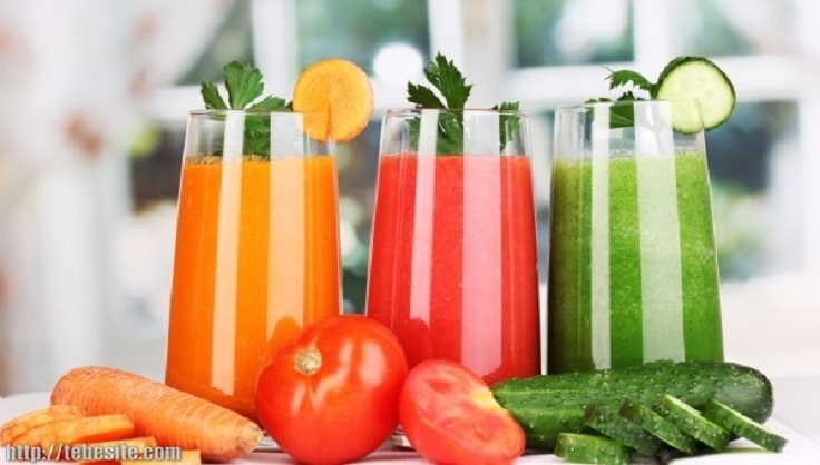 orange-and-tomato-juice