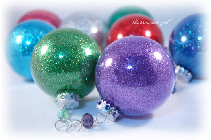 Clear-ornament-glitter-super-easy-Christmas-ornament