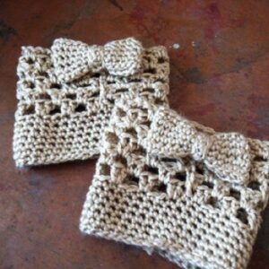 Crochet-Bow-Cuff-Pattern1-300x300