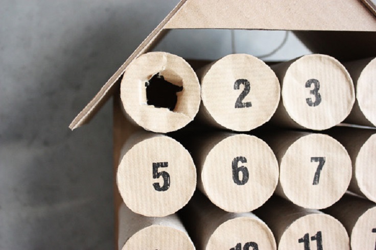 diy-toilet-paper-roll-calendar