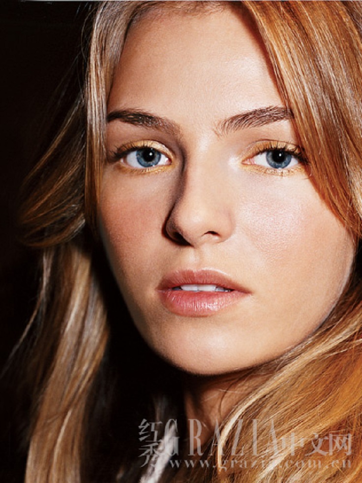 how to make your face glow naturally at home