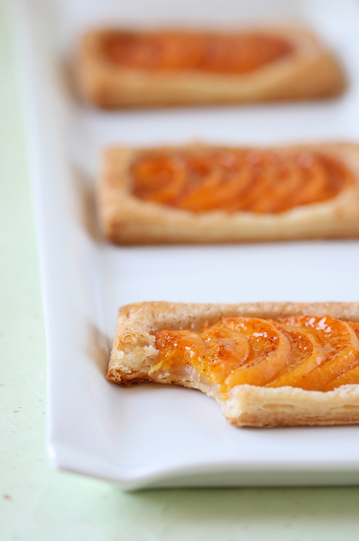 apricot-tartlets