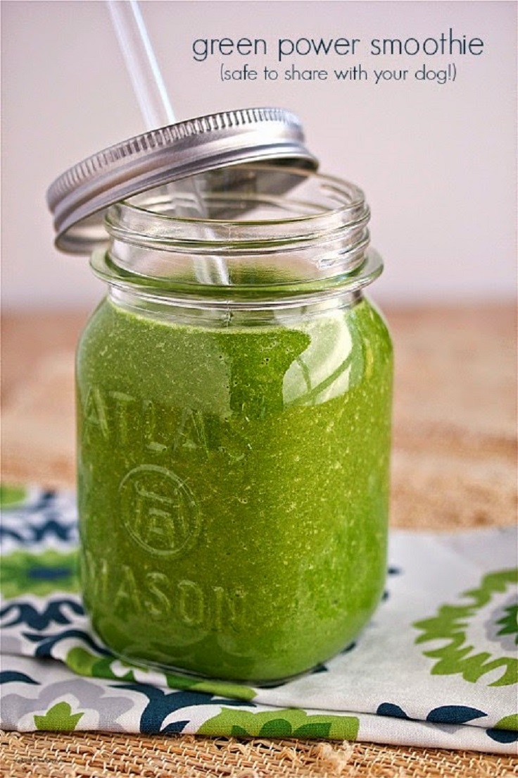 green-power-smoothie-dogs