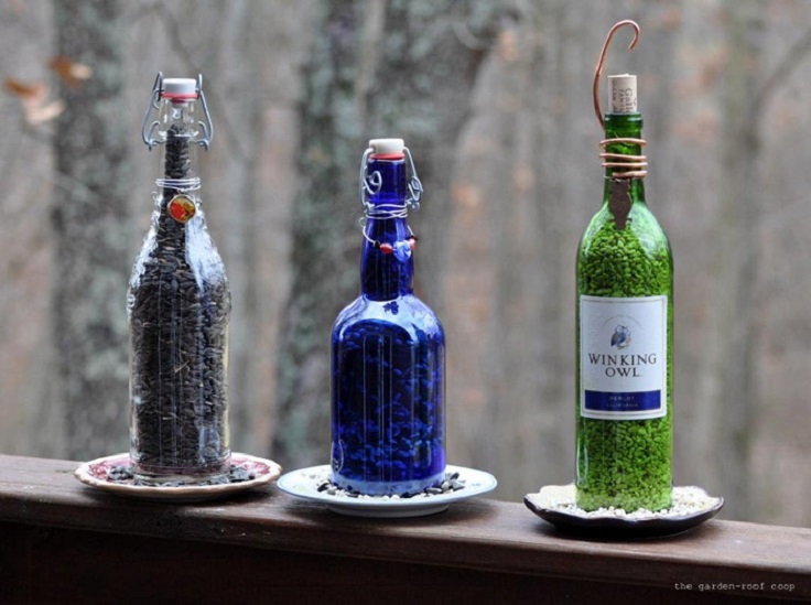 wine-bottle-bird-feeder