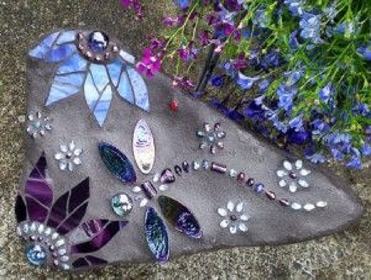 Top 10 Impressive Mosaic Projects for Your Garden - Top Inspired