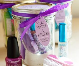 TOP 10 Most Creative DIY Bridal Shower Favors