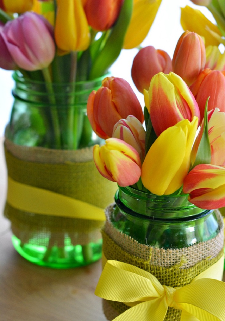 Spring-Tulips-and-Burlap-Wrapped-Mason-Jars
