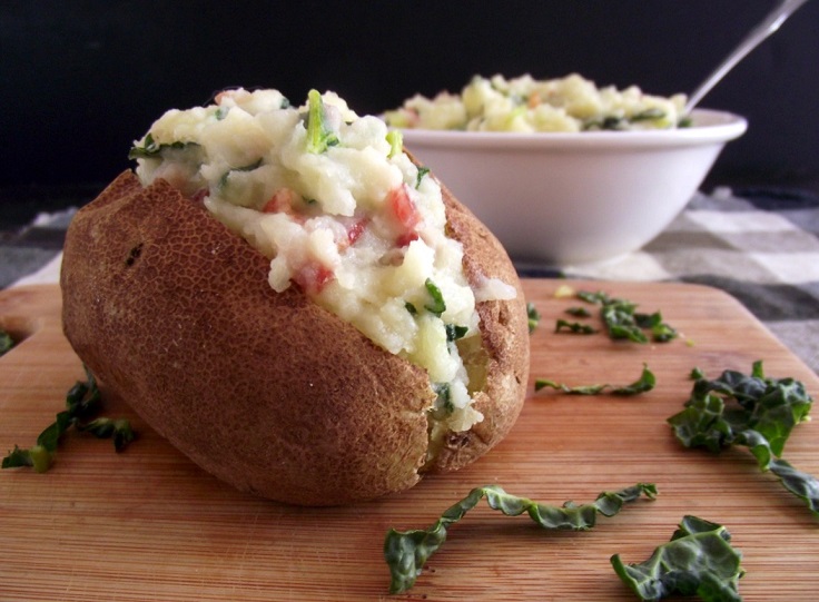 colcannon-baked-potato