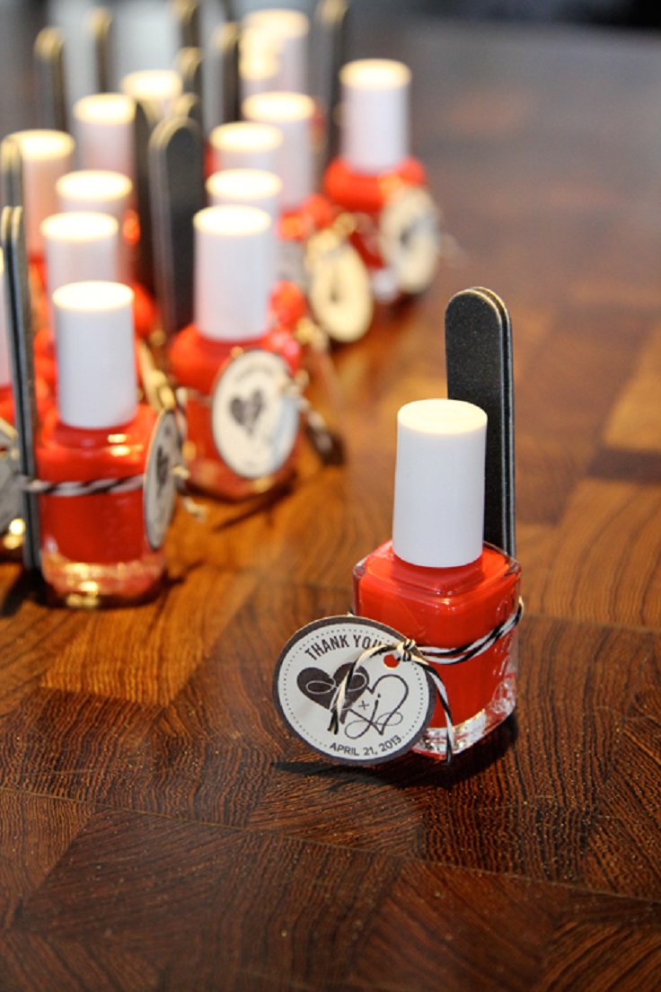 nail-polish-favors