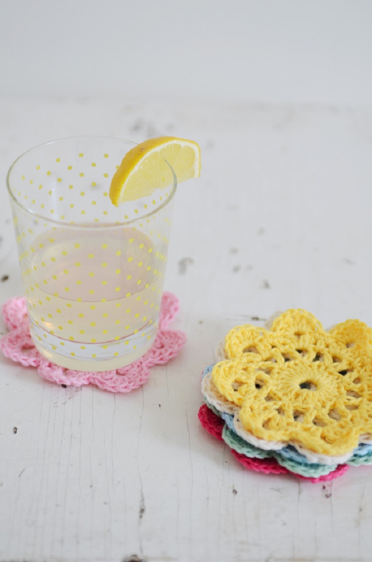 Crochet-Flower-Coasters