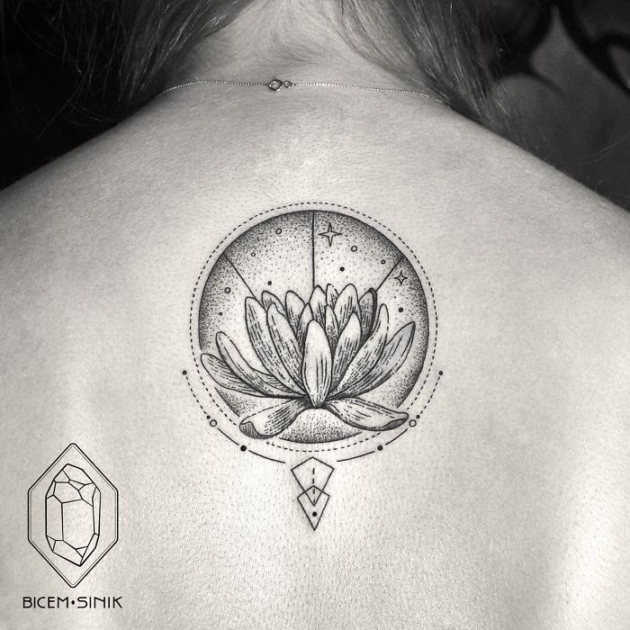 Geometric-tattoo-lotus