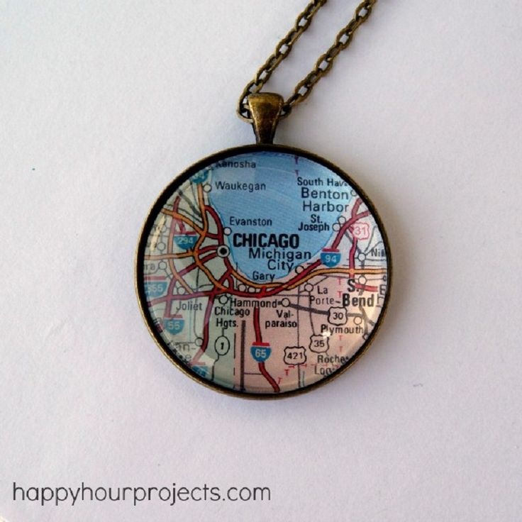 glass-map-necklace