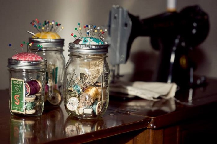 mason-jar-pincushions