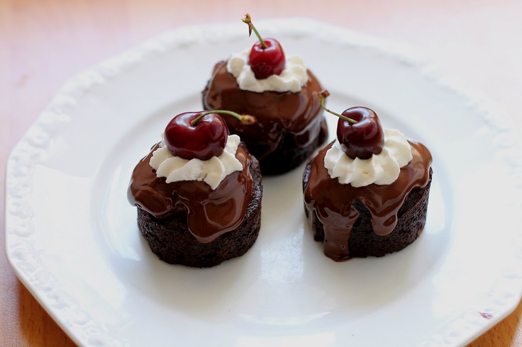 mini-black-forest-cakes1