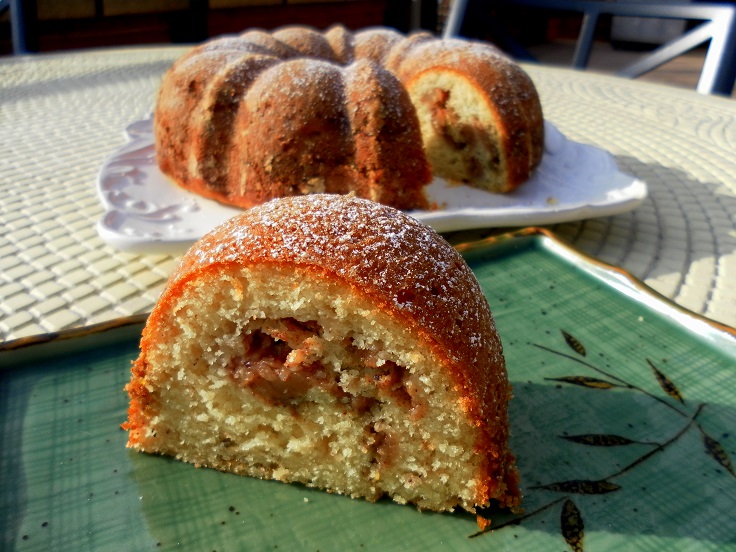 pear-cinnamon-bundt-cake