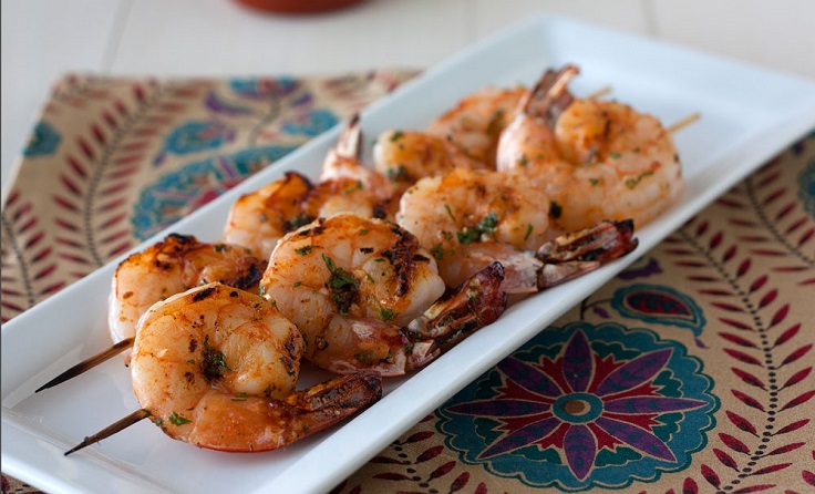 sriracha-shrimp-skewers