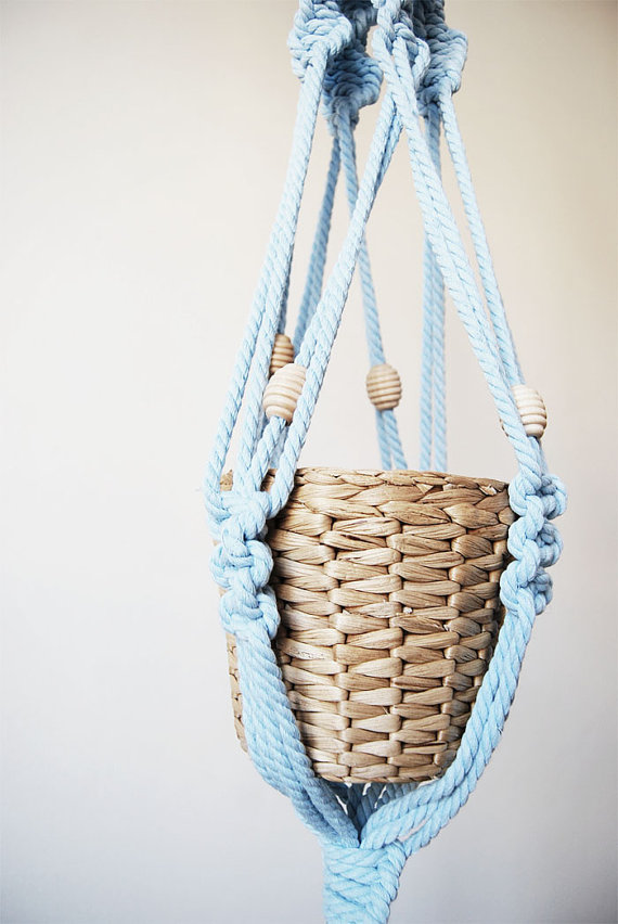 Macrame-Plant-Hangers