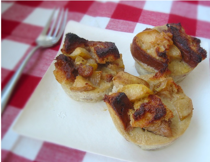 breakfast-puddings-with-pear-and-sausage