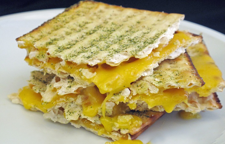 2cd918bd8c0078a4_Matzo-Grilled-Cheese.xxxlarge_2x