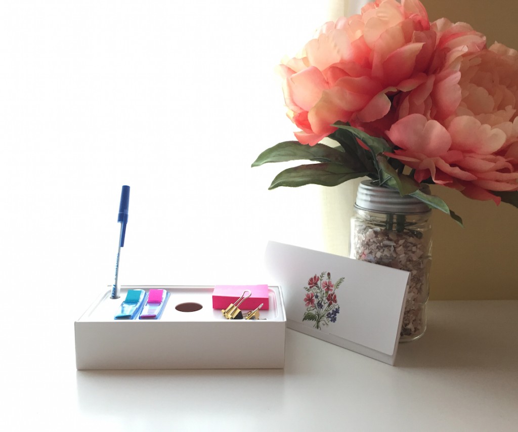 iPhone-box-desk-organizer