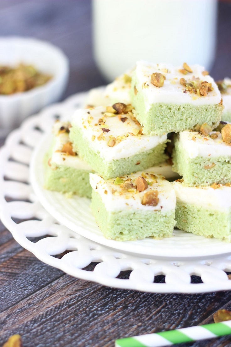 pistachio-bars-with-cream-cheese-frosting