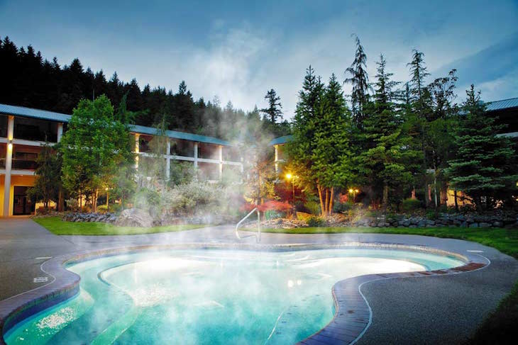 Top 10 Hot Springs Getaways in the Pacific Northwest Top