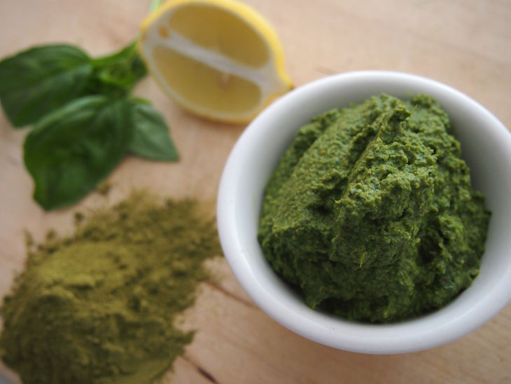 topour-pesto