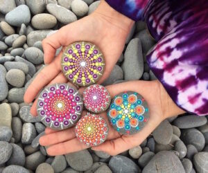 Top 10 Inspiring Rock Art Ideas – [Painted Rocks is the Latest CRAZE]