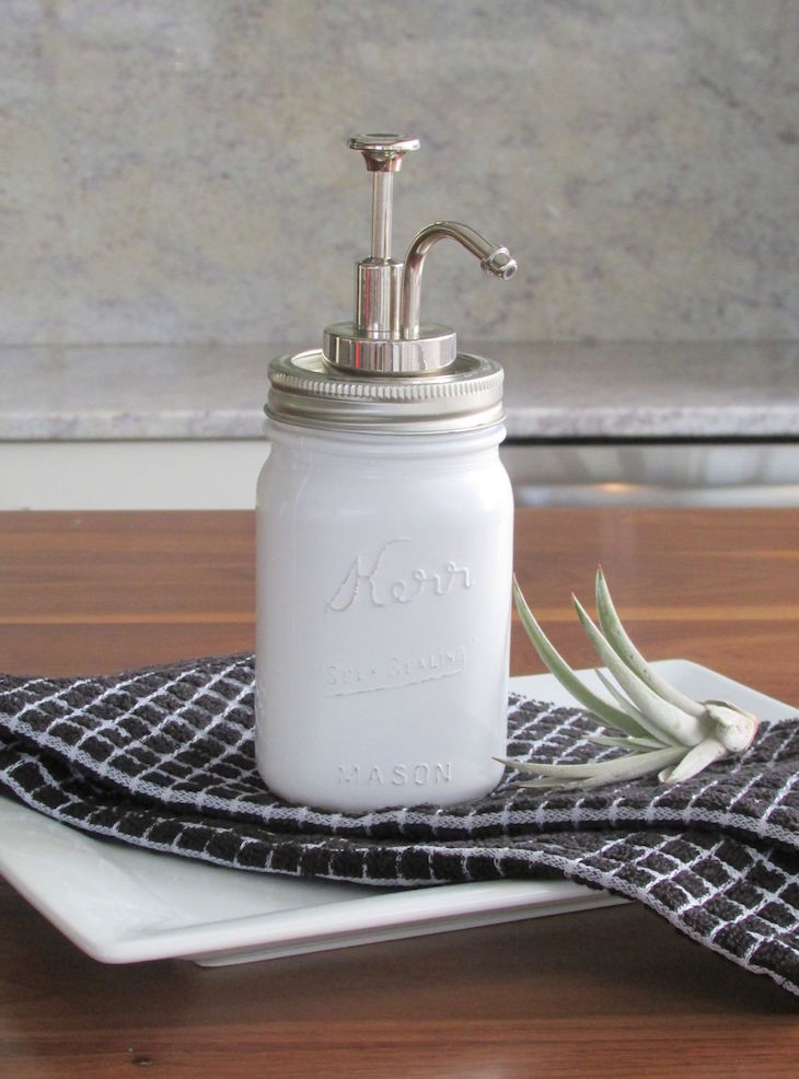 topdiy-mason-jar-soap-dispenser