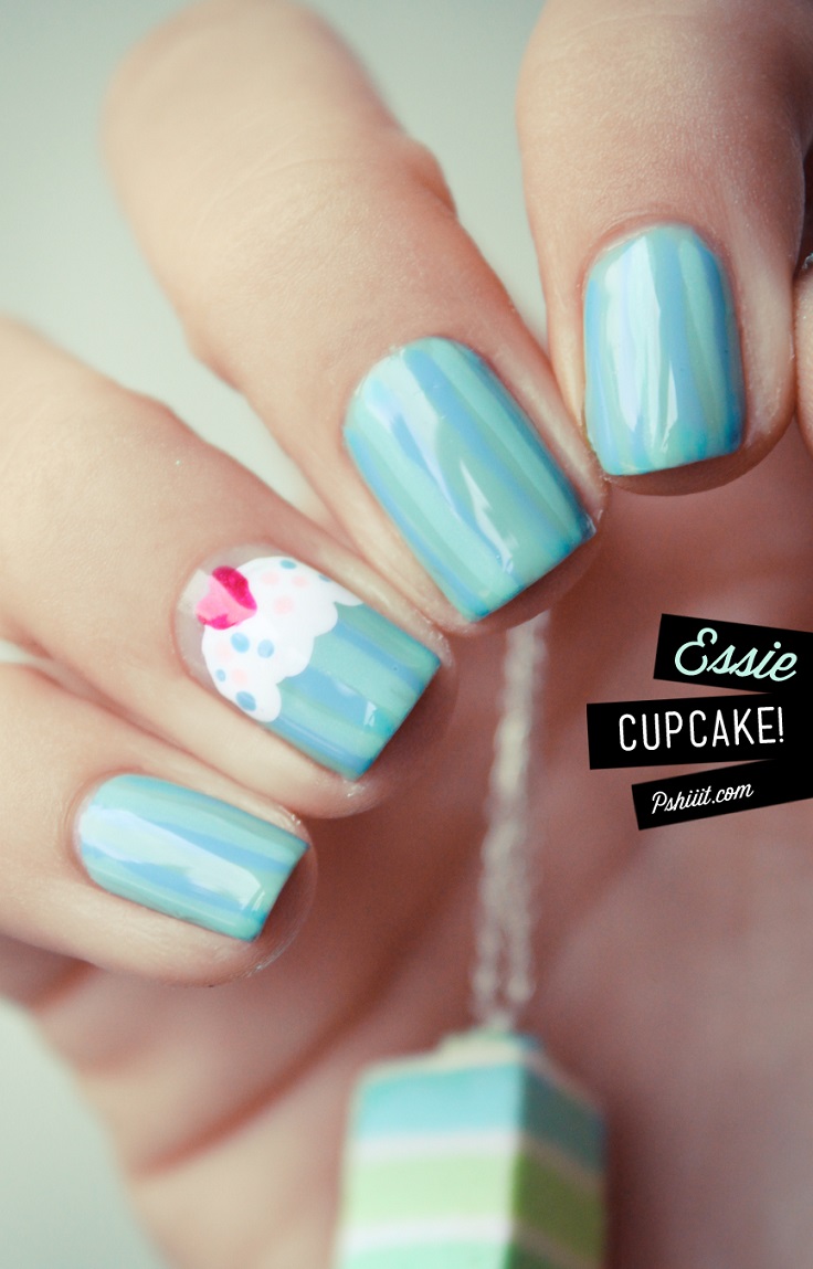 pastel-blue-cupcake