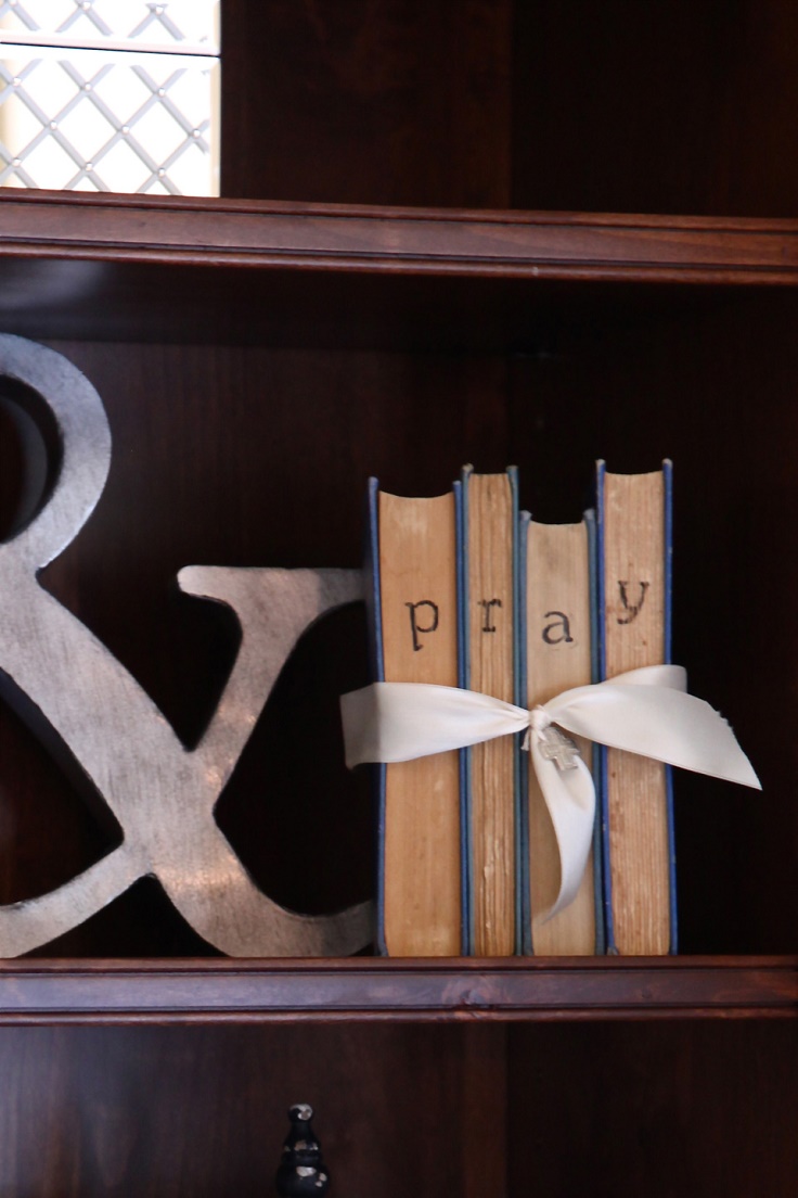 Books-and-Bows