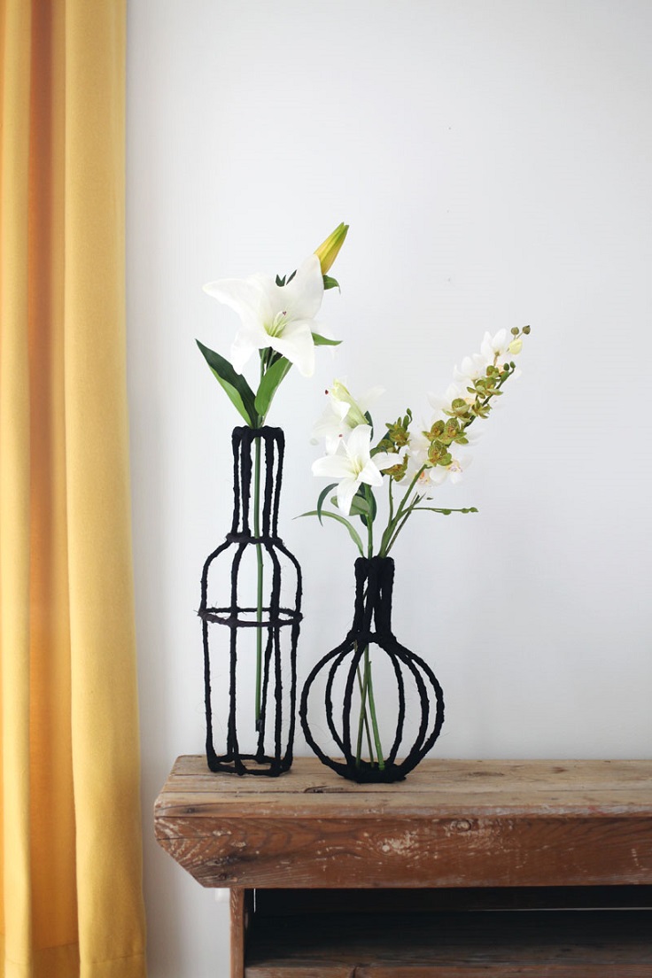 Decorative-Wire-Vase