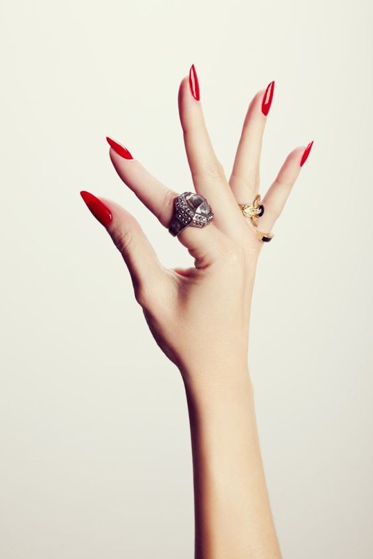 red-nails