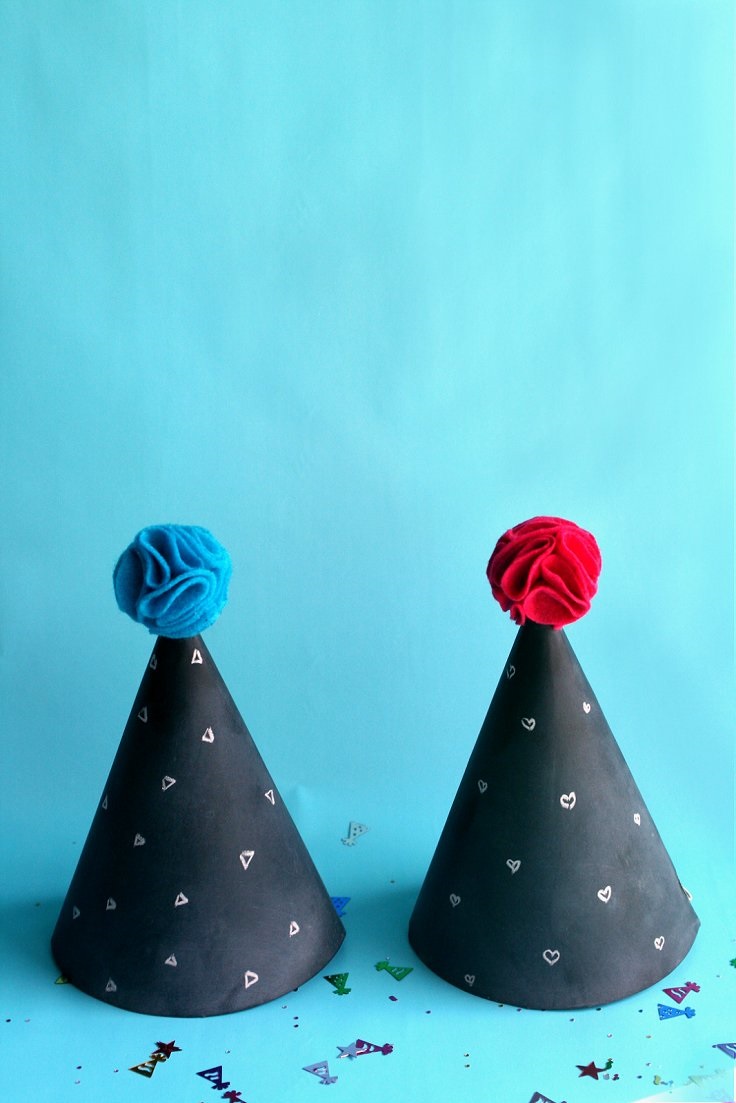 Chalkboard-Party-Hats