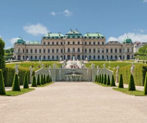 Top 10 Amazing Royal Palaces to See in Europe