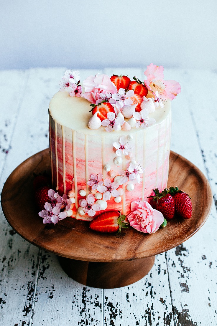 Strawberry-and-Vanilla-Bean-Cake