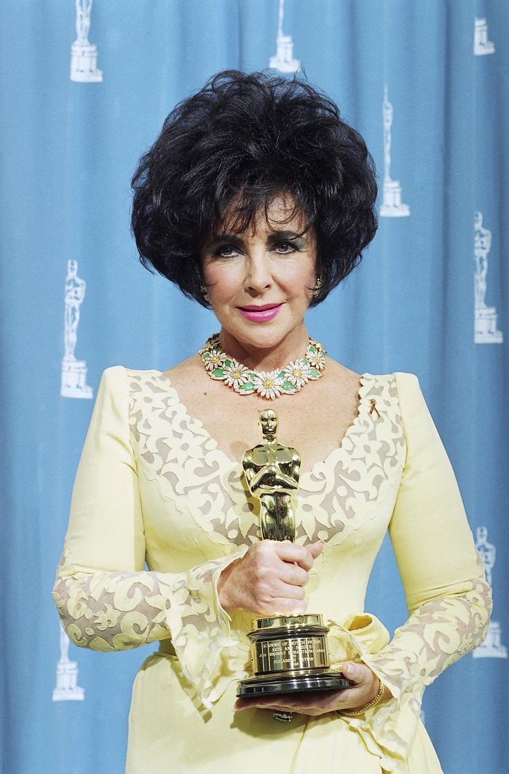 Elizabeth-Taylor-at-the-Academy-Awards