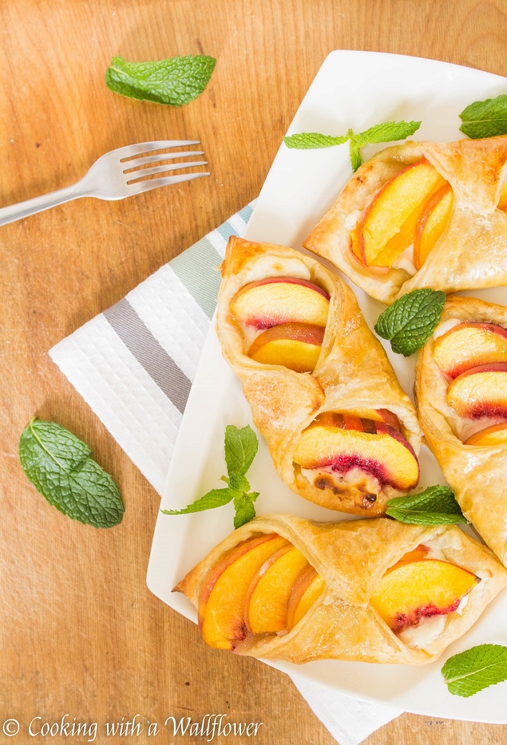 Peaches-n-Cream-Puff-Pastries