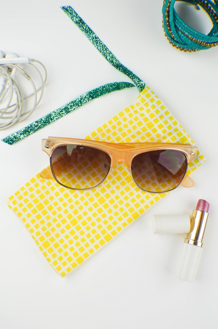 Quick-Sew-Sunglasses-Case