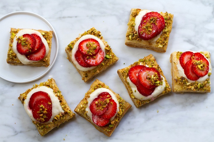 Strawberry-Cardamom-Mascarpone-Tartlets