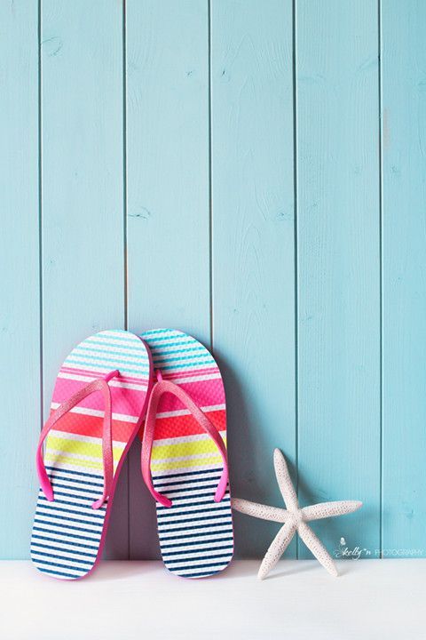 beach-flip-flops-