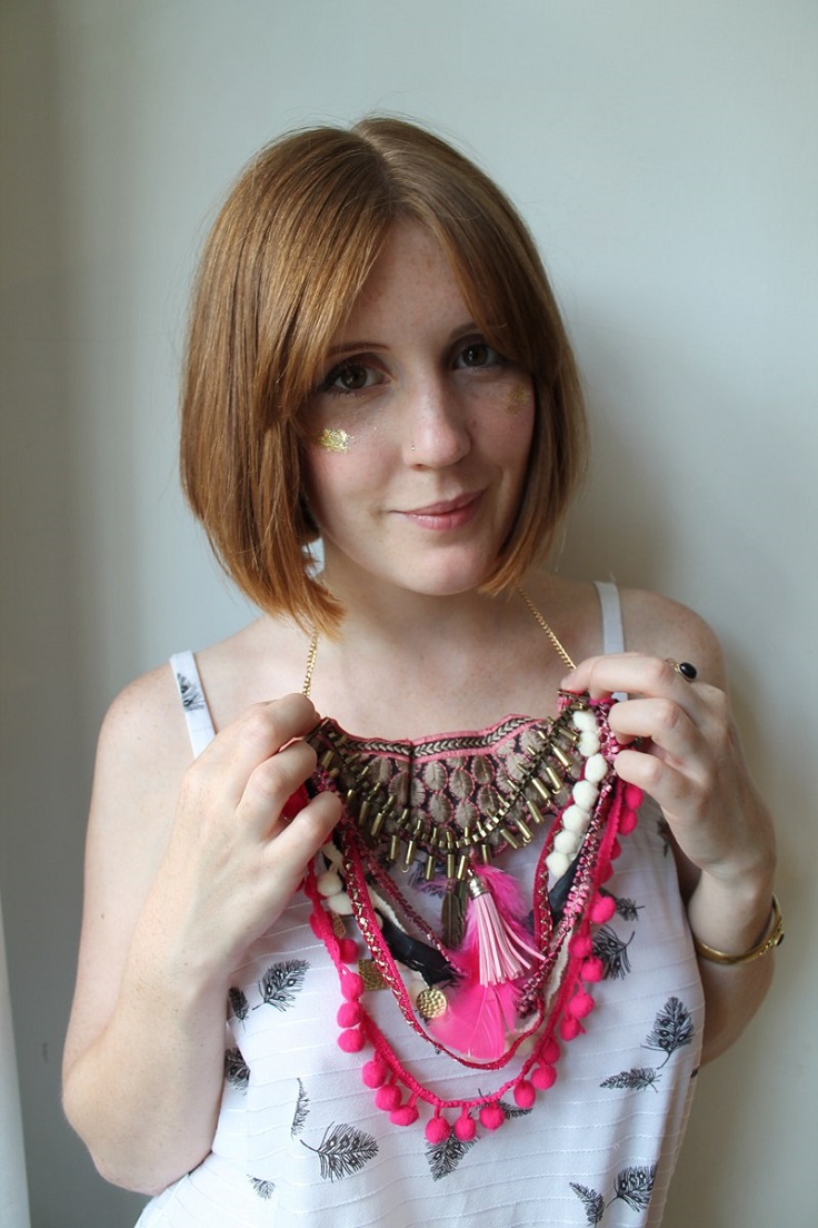 Festival-Inspired-Pom-Pom-Necklace