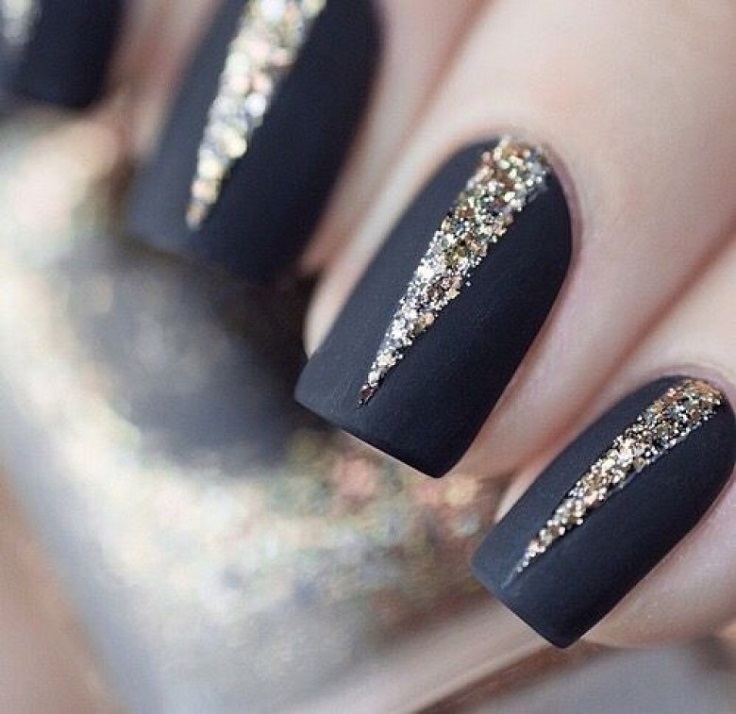 Black-Matte-with-Glitter