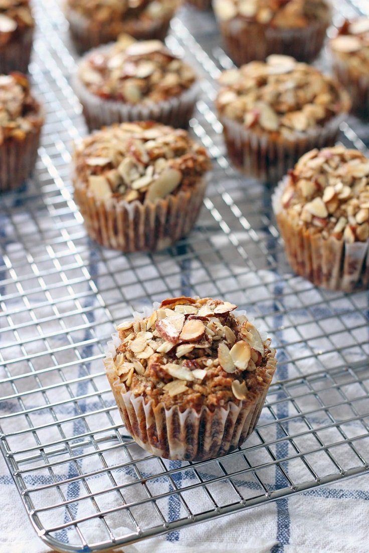 Maple-Banana-Oat-and-Nut-Muffins