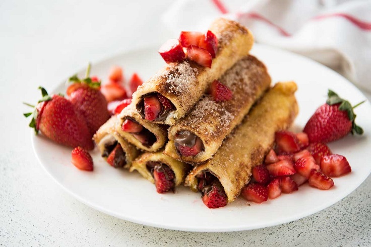 Strawberry-Nutella-French-Toast-Roll-Ups