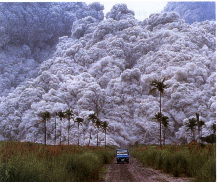 mt-unzen-volcano-world