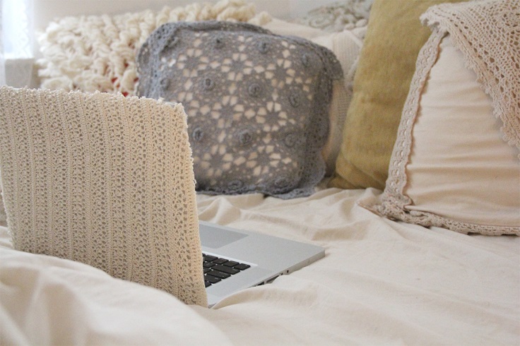 Crochet-Laptop-Cover