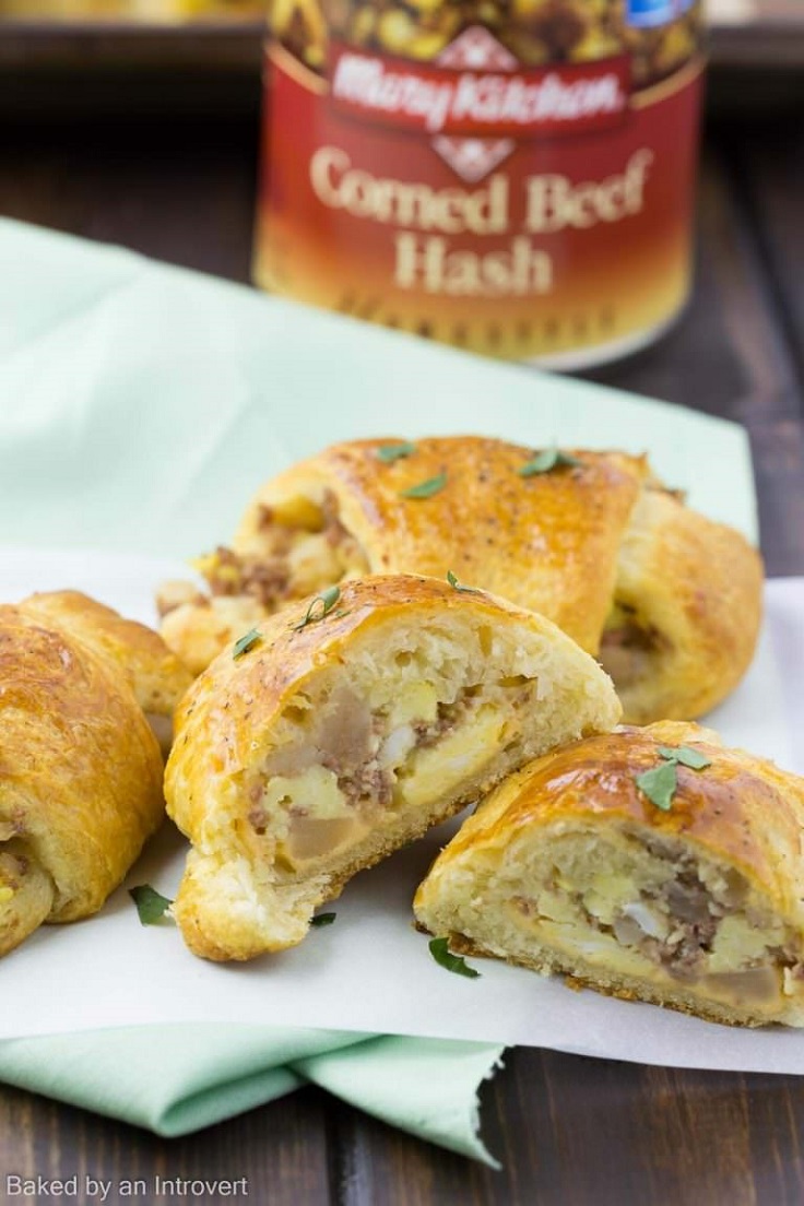 Corned-Beef-Hash-Breakfast-Roll-ups