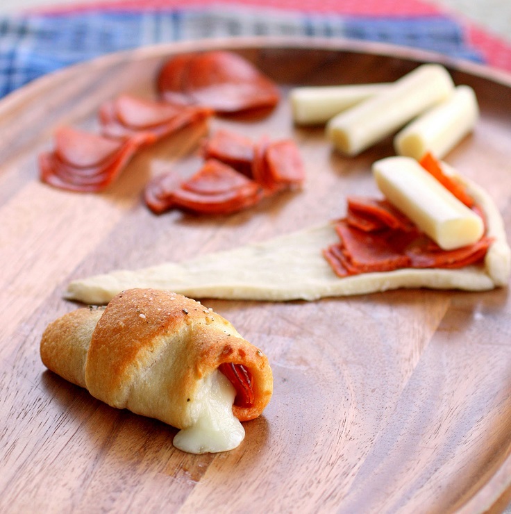 Pepperoni-Cheese-Stick-Roll-Ups