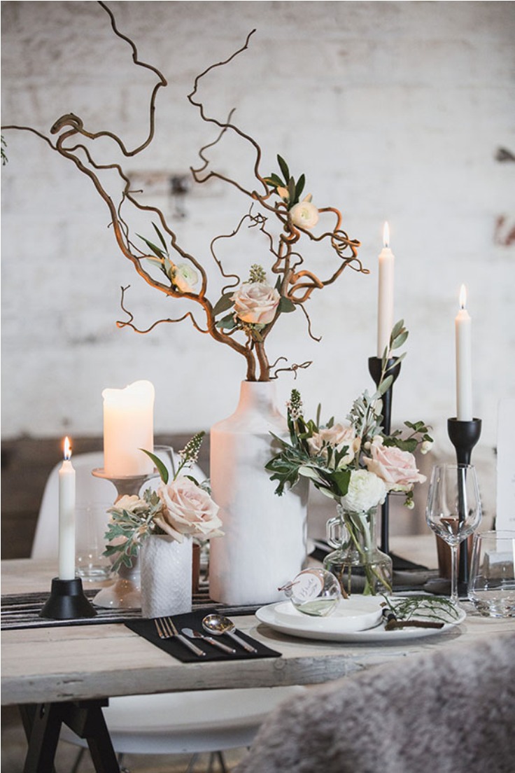 One of the most important things to think about when planning a wedding are the decorations, especially the flowers. Table centerpieces can really make the whole atmosphere more special so obviously you should carefully choose them. When a winter wedding is in question, the centerpieces should resemble the festive season which although is the coldest, makes us feel warm and cozy and romantic.